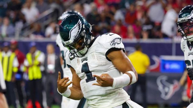 thomasrp93's tweet photo. First time Eagles go 8-0 ever 🔥🦅
#Eagles https://t.co/09QW3mr5pM