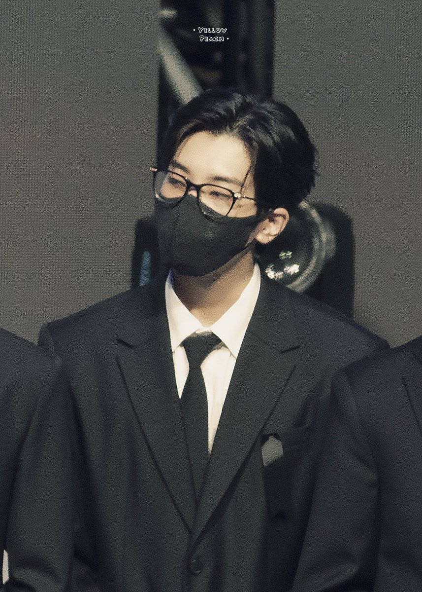 htgdmw's tweet photo. 221102 이데일리

📰

#세븐틴     #SEVENTEEN     
#원우         #WONWOO https://t.co/1xyxpS73Qp