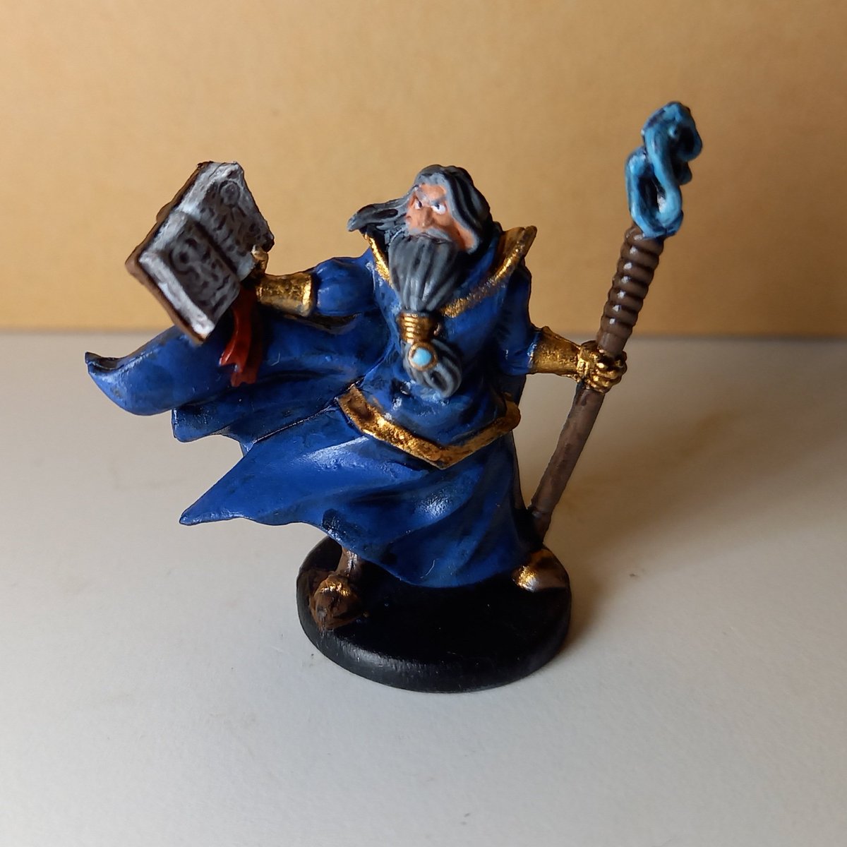 Erster von 16 Helden #tinyepicdungeon #pnpde #miniature