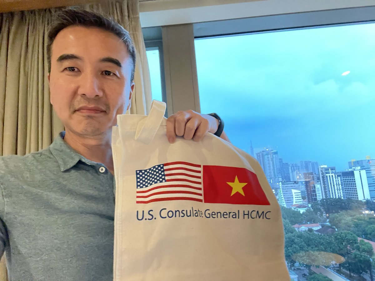 S Leo Chiang 江松長 tweet media