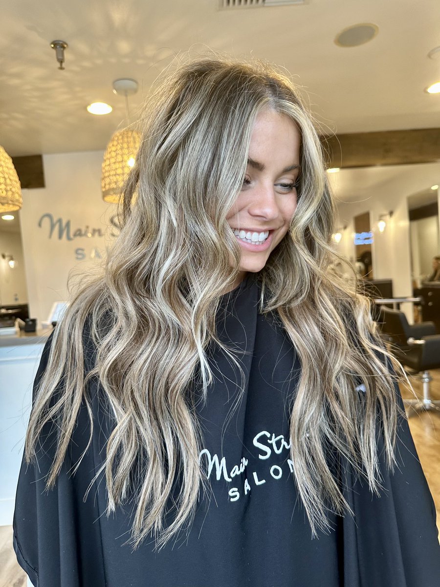 Main Street Salon is the best! 😍