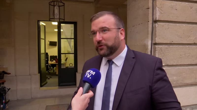 BFMTV's tweet photo. Après ses propos racistes à l'Assemblée, Grégoire de Fournas supprime d'anciens tweets sur l'immigration
https://t.co/TMgUq4LVSH https://t.co/fderTDc0bF