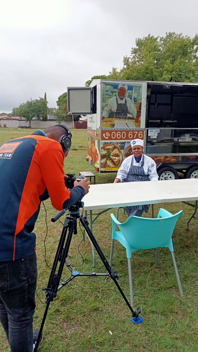MalungaZinhle's tweet photo. Kwa Mamazala Cafe Castle Lager Can Campaign Photoshoot&interview,thank you for the opportunity@sab castle lager business&our family@fetola
#sabfoundation
#fetola
#kwamamazalacafe
#chefzinhlemalunga
#castlelager
#sage&Tsepo
#sabfalumni
#sabfGrad2021
#sabmakingadifference https://t.co/QBW1gGZoLa