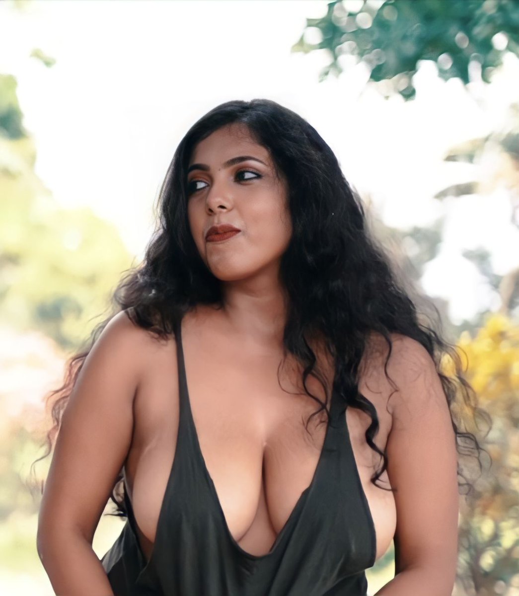 🅑🅞🅝🅖_🅜🅞🅓🅔🅛_🅩🅞🅝🅔 tweet media