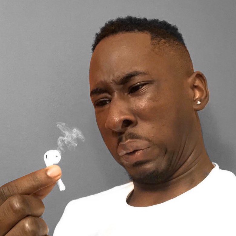 LaflameScott's tweet photo. NEW TRAVIS SCOTT VERSE https://t.co/QIms9iEs9x