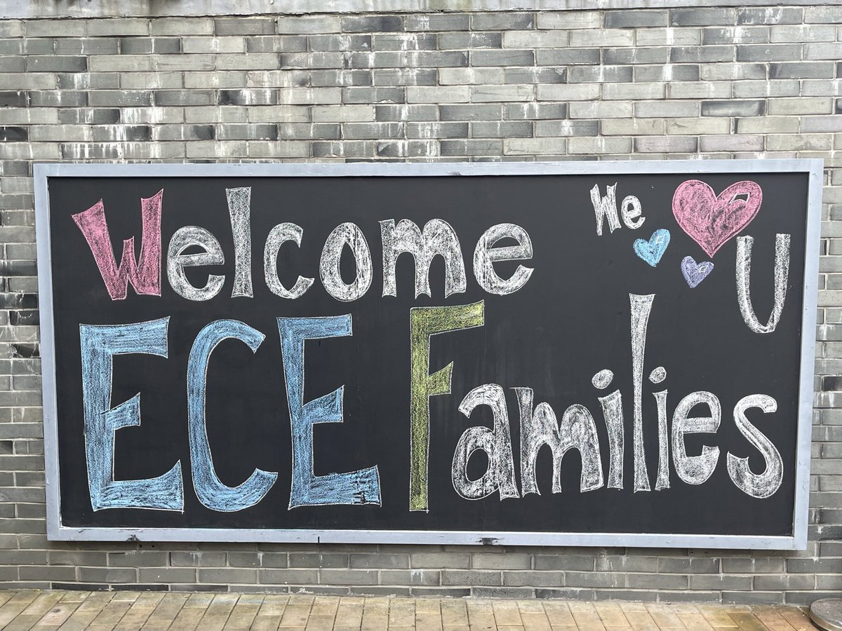 VLehane's tweet photo. It’s always a bonus when we get to welcome parents and hear about the rich conversations they have with teachers about their children and how they learn @Ms_H_Knight #parentteacherconference #pyp #ece @SCISChina #inquiry #play https://t.co/bzU5QdxXr3