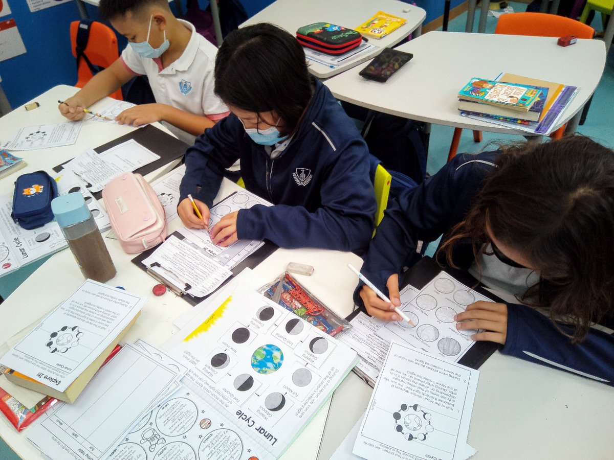 oxbridgeschool_'s tweet photo. As part of our Y5 Thematic Unit on Mission Control, we moved around the classroom and completed different Space Station activities. It was good to see everyone working together and engaged in their learning. 
#ukcurriculum #thematiccurriculum #hkinternationalschool https://t.co/942rJuAClc