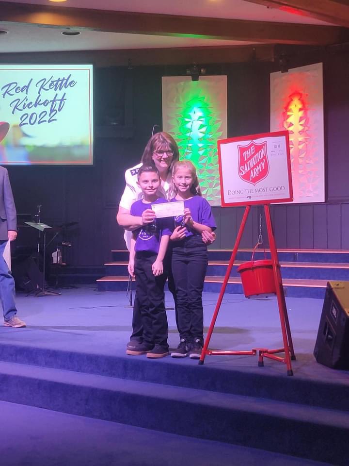 Prospect Singers loved being among the first to make a donation toward the season of giving at the Salvation Army’s Red Kettle Kick Off! Their first performance of the year was a gift of the heart! 💜 #prospectproud #bettertogether #communitystrong #lovepurplelivegold