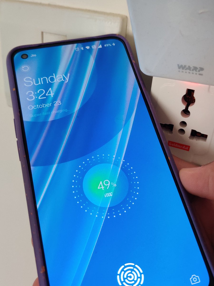 KasturiShr's tweet photo. My OP NORD CE 5G(EB2101) restarts abruptly since updating to #OOS12. It hangs too frequently making it almost impossible to use. This never happened before the update. Also, connecting to its original Warp charger displays Vooc charging. Highly disappointed @oneplus @OnePlus_IN https://t.co/e71Gr2SJwz