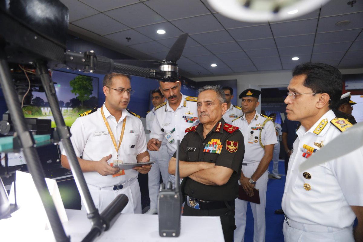 indiannavy's tweet photo. Gen Anil Chauhan #CDS, in his maiden address to the #NavalCommanders, since assuming charge, reiterated the need for Operational preparedness, #AatmaNirbharta & further integration in the #IndianArmedForces towards collectively meetg #India's National Security imperatives. https://t.co/FHCxOLXODY