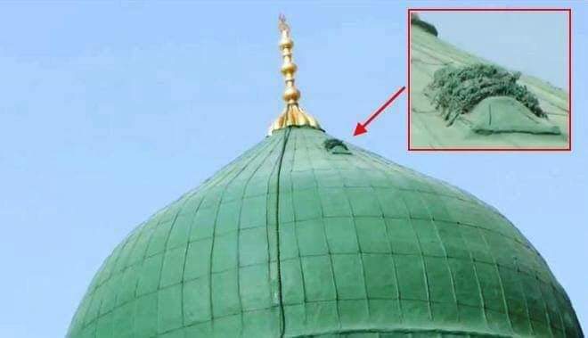 syahriannajah_'s tweet photo. RAHASIA KUBAH HIJAU RASULULLAH   MUHAMMAD SAW

Gambar yg diperbesar itu apa? Silakan simak tulisan ini. https://t.co/wzzZ8eTxAV