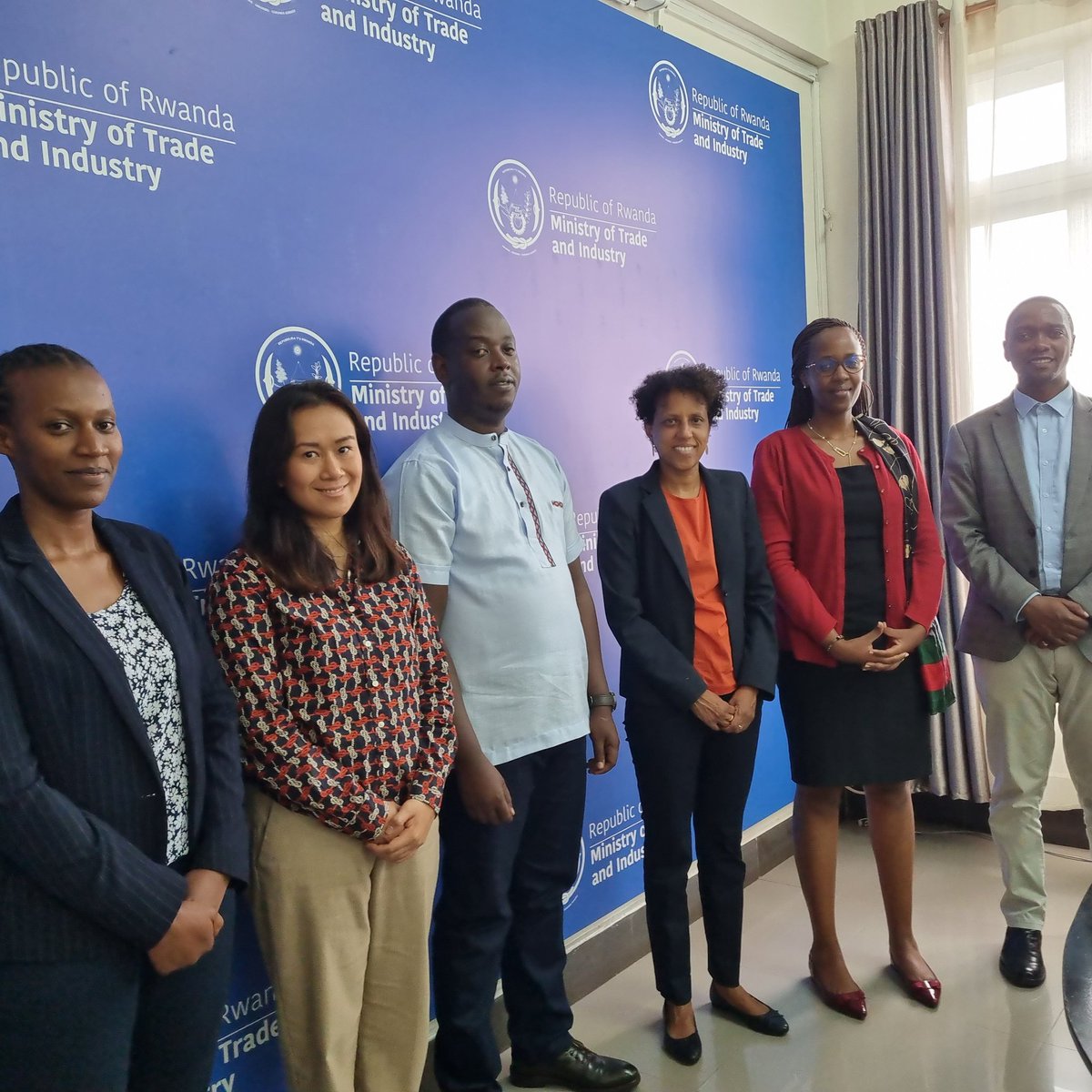 MichelleKristy_'s tweet photo. After 2 years, so pleased to finally meet key stakeholders of @EIF4LDCs funded @ITCnews #SheTrades Rwanda project discussing our successful collaboration &amp; exploring areas to multiply impact for women in trade. Thank you PS @RNiwenshuti1 @RwandaTrade and @JeanneFM1 @PSF_Rwanda https://t.co/kqWMe02lIE