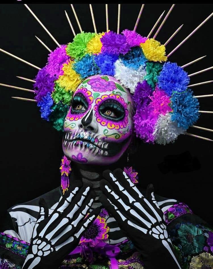 nando1385's tweet photo. Lo รบnico que nos separa de la muerte es el tiempo... ๐
@samsungmobilemx #SamsungPlaygroundMx #CatrinaMakeupChallenge https://t.co/DxUlkfk9YS