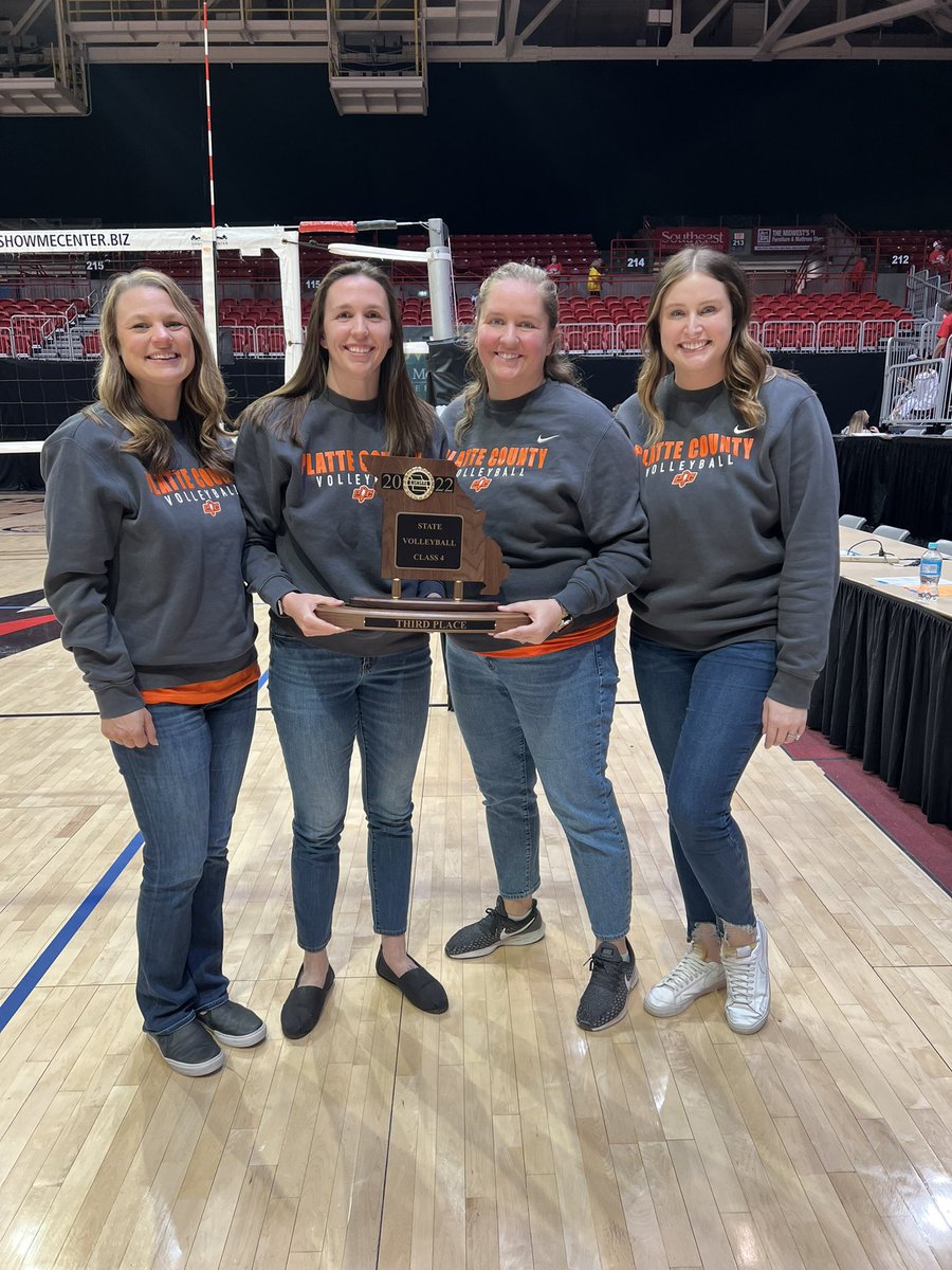 PCHSAthletics1's tweet photo. Best Volleyball Coaches in Missouri… https://t.co/89KVEmLeTm