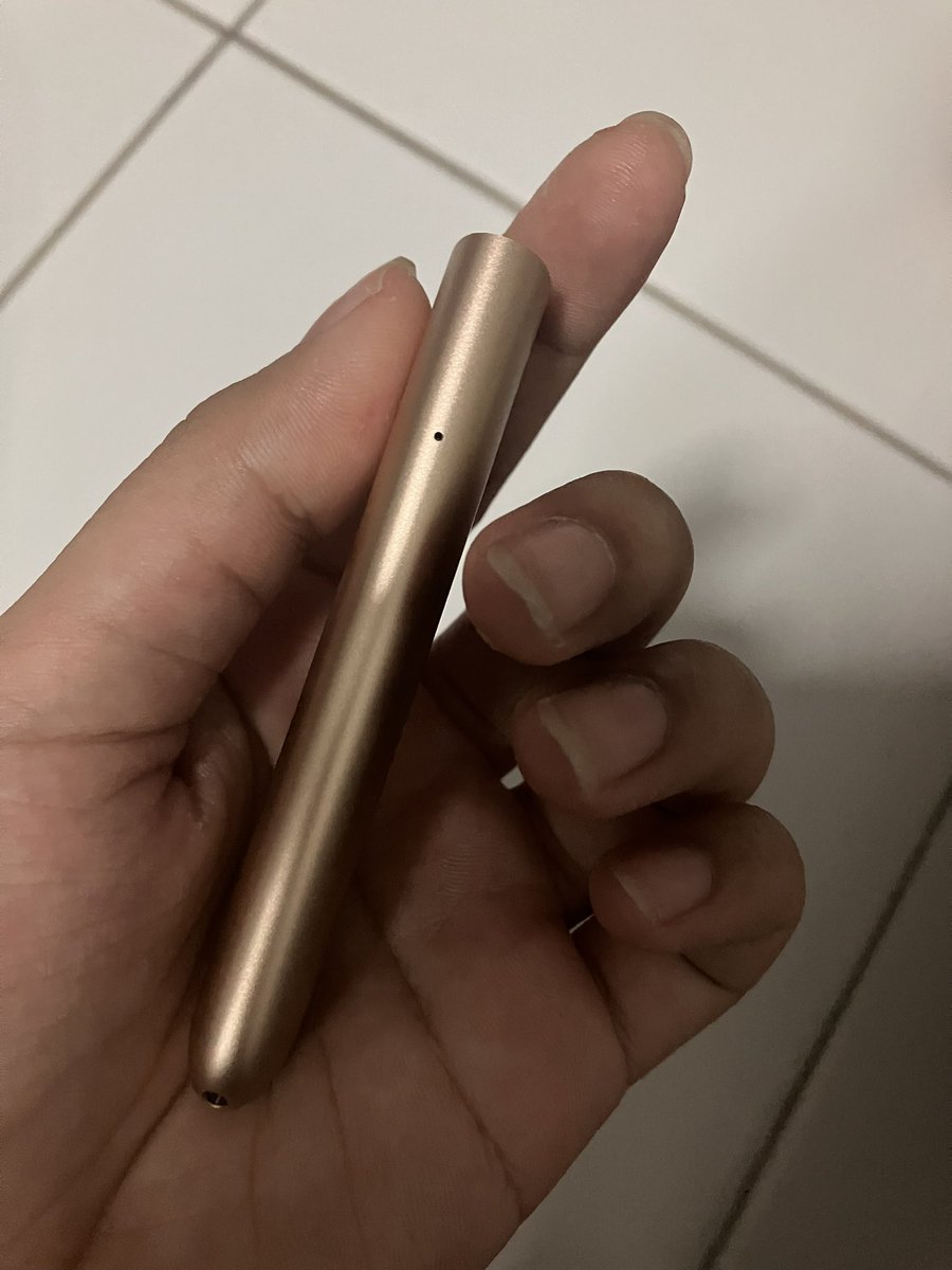 qqkpod's tweet photo. เสนอราคามางับบบ ส่งฟรี แถมหัว1หัว  #พอตมือสอง #พอตมือ2 https://t.co/uIzo4DZiF6