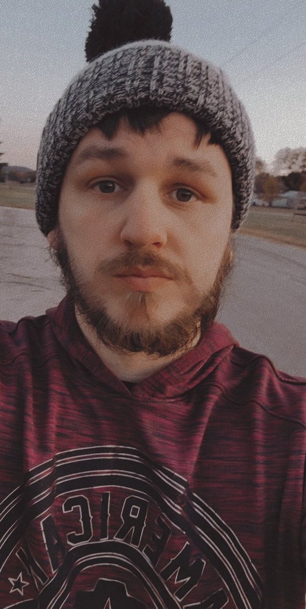 walling_devon's tweet image. Living my best life ✨️