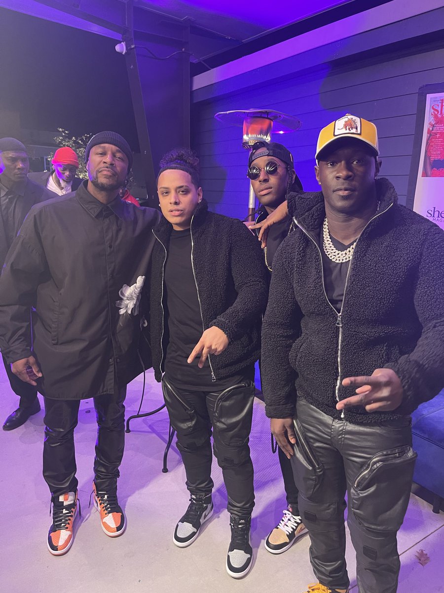 4FinalDraft's tweet photo. Had the horror to share the stage with #RNBGeneral @TheRealTank MAN!!! Words canβt describe the feelin Forreal ππΏππΎππ½ #RNB https://t.co/ZS8O36uG9O