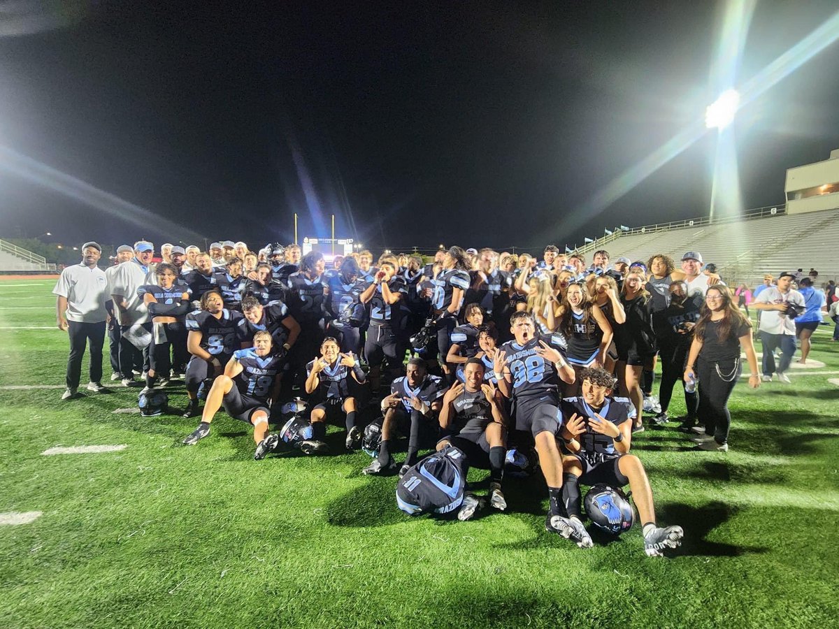 PLAYOFF BOUND BABY 🏈☠️🏴‍☠️💪🏻