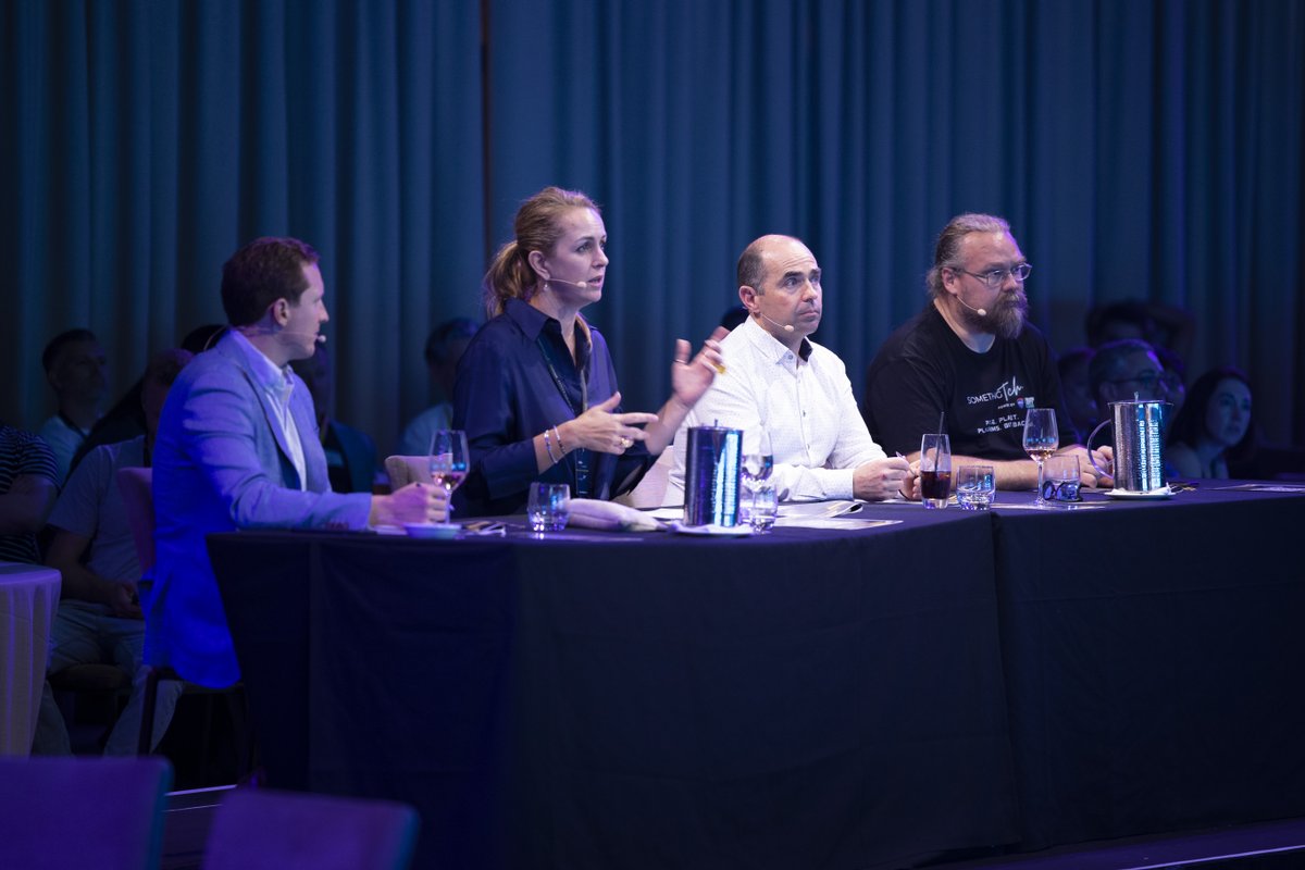 RiverCityLabs's tweet image. 👏Thank you to everyone that joined us for the launch of Something Tech. 2022!! 🤖💥

🌏Over two days of Tech Talks, Networking and showcasing some of QLD's most innovative Companies 🔥🔥  

📸 View Photos here; bit.ly/3zFCeBe  

#ST22 #somethingtech #riverrival