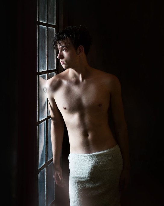 Watch Liam Holland ⭐ pride amsterdam? dm for collab's leaked NSFW photo on TwXstars