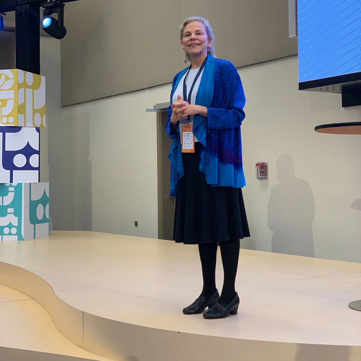 “When you allow yourself to feel the emotion, you understand yourself and the emotion begins to dissipate” @DrLauraMarkham

#Parenthood #ParenthoodUC #Parenting #ParentLife #Speakers #AbuDhabi #YasIsland #InAbuDhabi