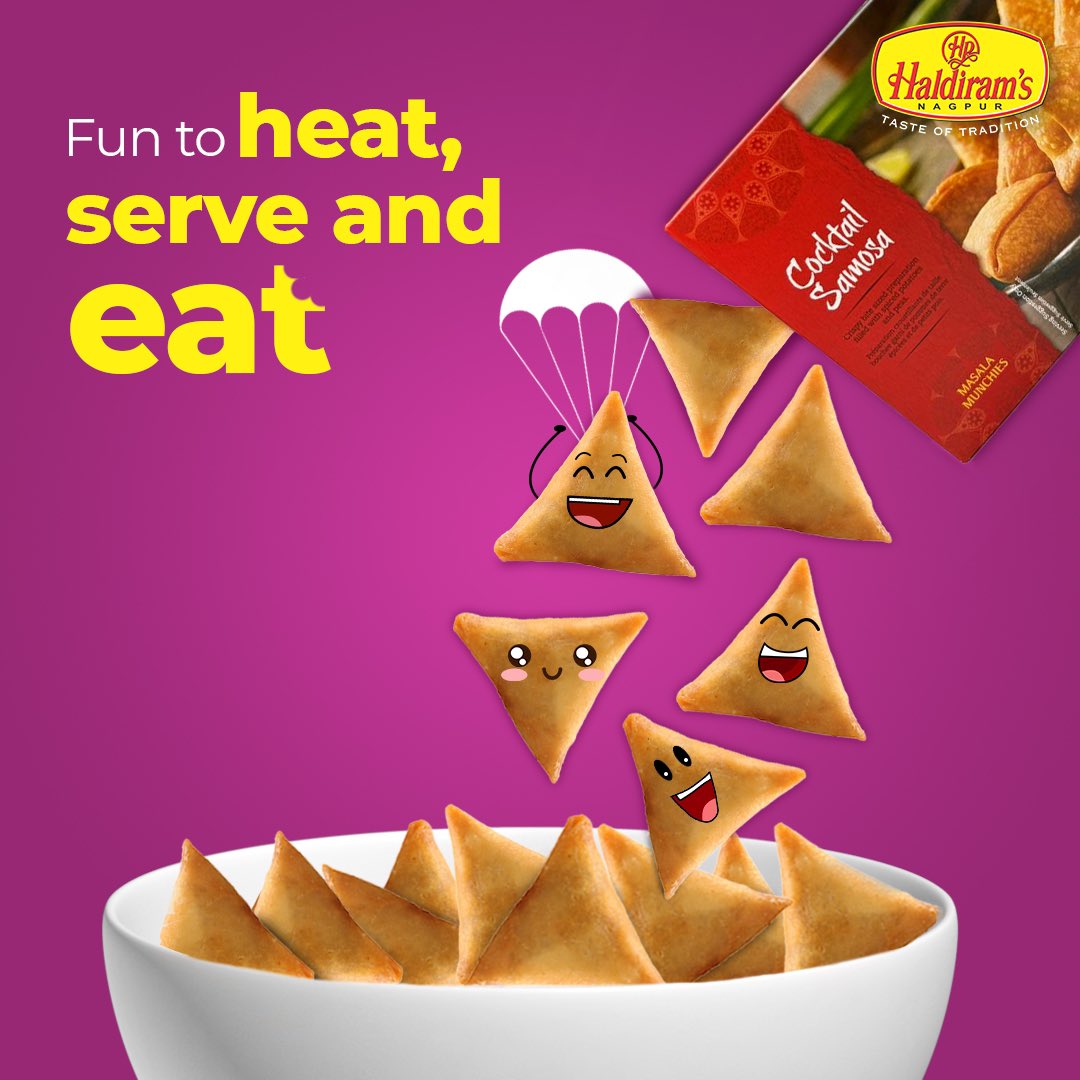 HR_MinuteKhana's tweet photo. You'll have as much fun as these Samosas are when you try the Cocktail Samosas we have in store for you. 

#haldirams #HaldiramsNagpur #Minutekhana #samosa #samosarecipe  #cocktailsamosa #fastrecipes #ilovefoodtoomuch #foodiesofindia #nagpurfoodies https://t.co/VyKxyygRB4
