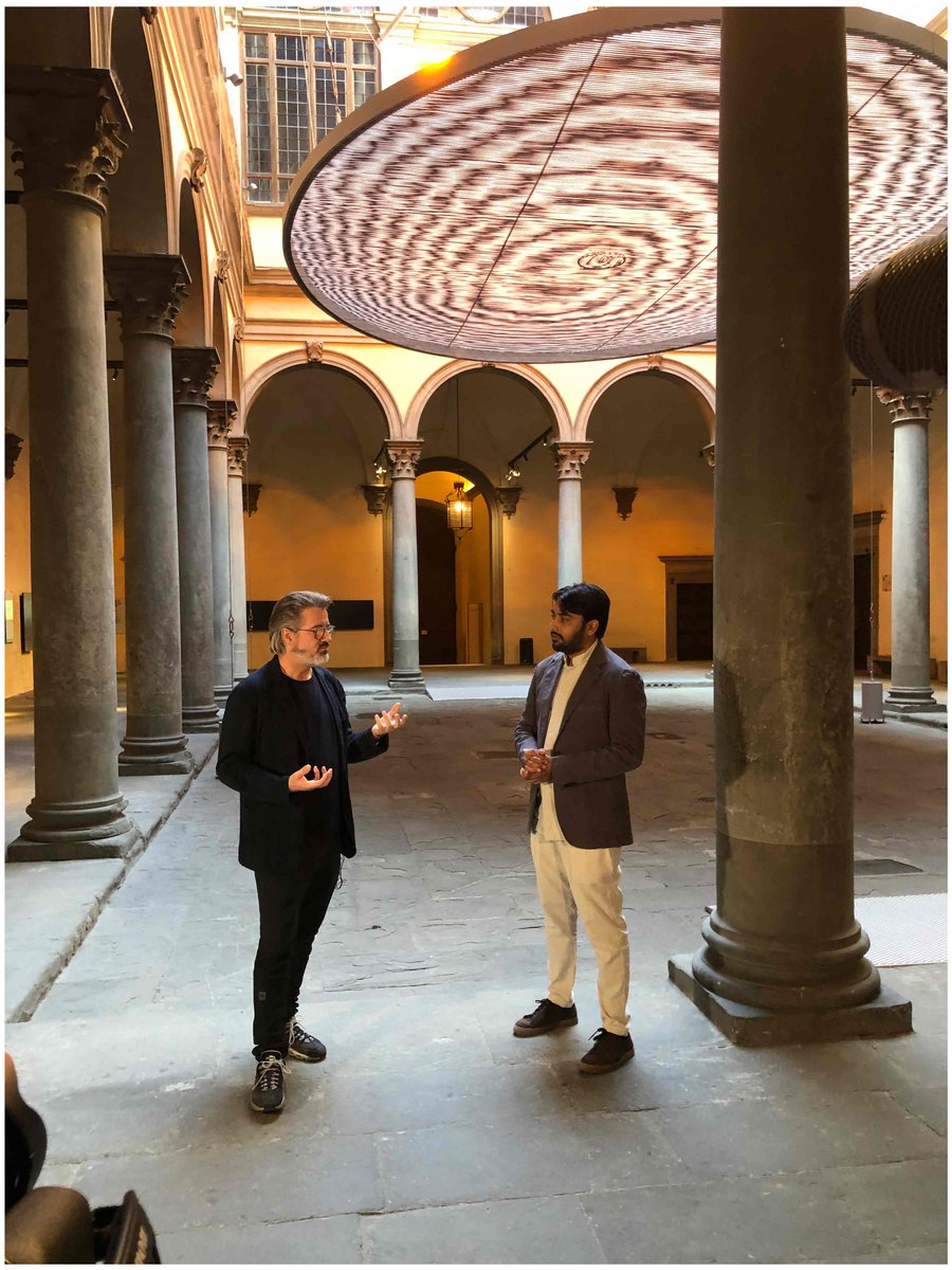 Under Olafur’s work, inspired by the Moiré effect, a shift in perspective and seeing. Nel tuo tempo by Olafur at Palazzo Strozzi, Florence also houses Your View Matter, an immersive experiential VR artwork by the artist. @Metapurse <a href="/olafureliasson/">StudioOlafurEliasson</a>  <a href="/AcuteArt/">Acute Art</a> 

5/6