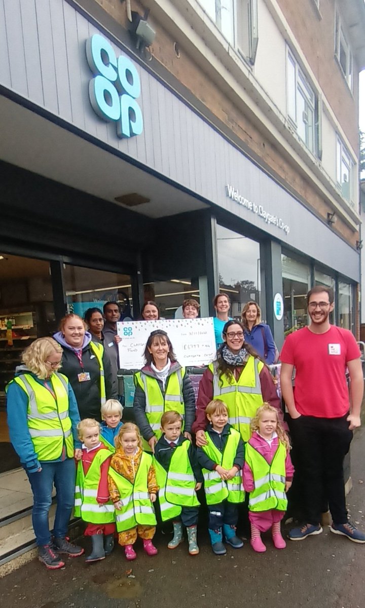 MemberSteve's tweet image. It was great to celebrate a year of support by the #Claygate community through the LCF to these 3 wonderful causes. Nearly £7k to share and improve the lives and experiences of young people in Claygate. What a wonderful community, Thanks. @coopuk #ItsWhatWeDo #coopmembership