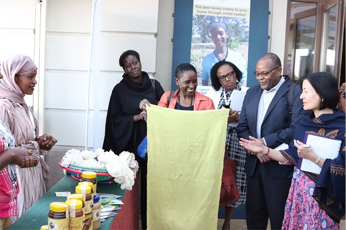 <a href="/reetaroymcf/">Reeta Roy</a> <a href="/MastercardFdn/">Mastercard Foundation</a> President &amp; CEO witnessed firsthand the high-quality bee and silk products produced through #MOYESH project, a partnership with <a href="/icipe/">icipe</a>, exhibited during the Foundation’s Executive Team meeting in Addis Ababa recently. Read more: moyesh.icipe.org