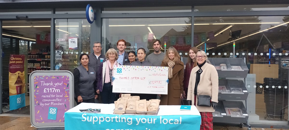 MemberSteve's tweet image. Thank you #thamesditton CO-OP community for supporting amazing local causes through the LCF. Yesterday we celebrated their commitment to help others. @LGCommunityCIO @EastElmbridgeFB @eshercab Amazing people. #coopmembership generates these funds. @coopuk #ItsWhatWeDo @AboutTD