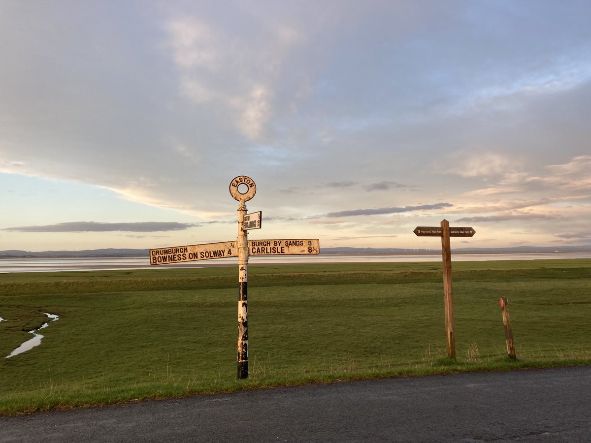 HHauctionroom's tweet photo. Retuning from a home valuation this view across the Solway #lakedistrict #unesco #worldheritage #freevisit #auctioneerslife https://t.co/Jh4qh7QvUB