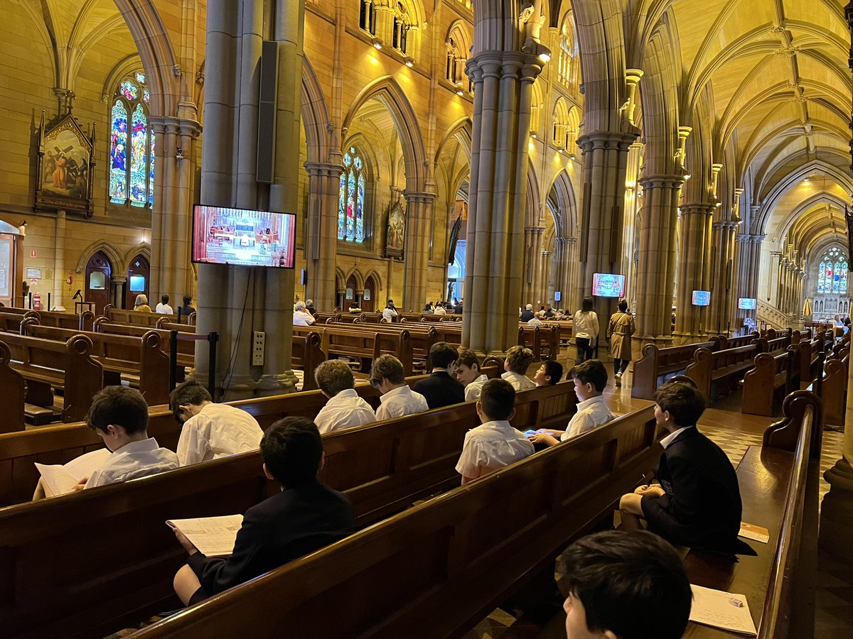 Magdalene Mattson (@madgiemgedu) on Twitter photo The joys of teaching in the city. Learning can happen anywhere. History, Art, Maths and English lessons at St Mary’s Cathedral #aussieED #education #npdl <a href="/NewPedagogies/">NPDL</a> The joys of teaching in the city. Learning can happen anywhere. History, Art, Maths and English lessons at St Mary’s Cathedral #aussieED #education #npdl <a href="/NewPedagogies/">NPDL</a>