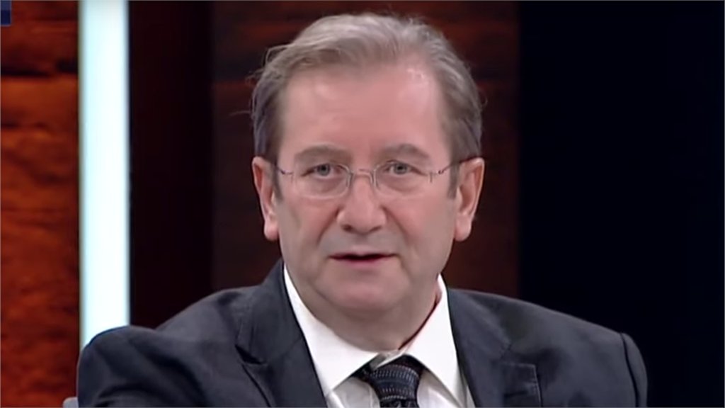 Birlikte Çalışmaktan Büyük Onur ve Mutluluk Duyduğumuz Prof. Dr. Kenan Midilli'yi Yitirdik.

Ailesine, Öğrencilerine, Çalışma Arkadaşlarına, Sevenlerine ve Camiamıza Başsağlığı Diliyoruz.

Yönetim Kurulu Açıklaması İçin: klimik.org.tr/?p=122607