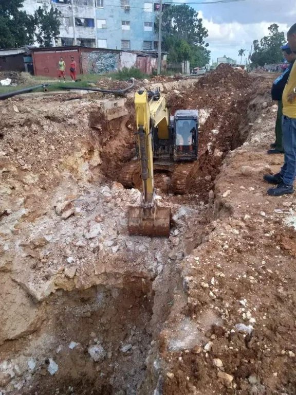 #LaLisa 👉Avanza la construcción del Drenaje del Consejo Popular San Agustin, obra  que solucionara parte de los problemas que inciden en la evacuación de las aguas fluviales del territorio, con el gran apoyo de la Brigada 25 de hidrología Villa Clara. #LaHabana503 <a href="/gobhabana/">Gobierno La Habana</a>
