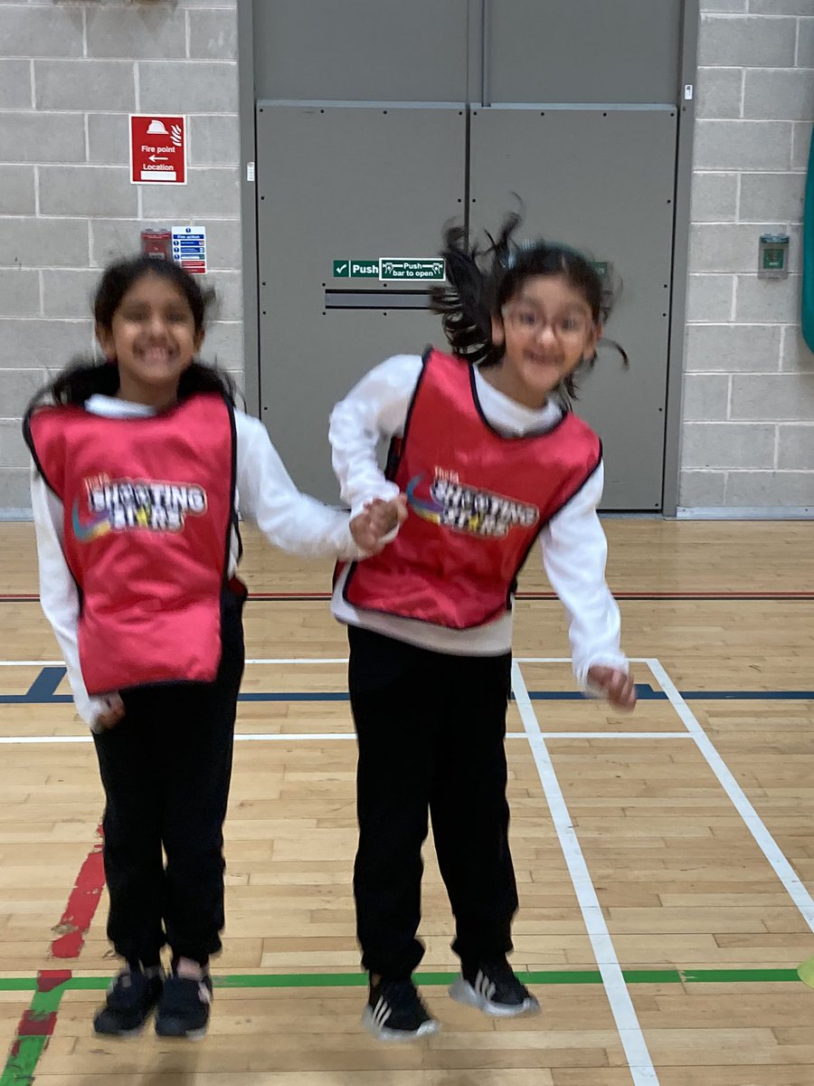 HodgeSchool's tweet photo. Y2 are loving learning football skills with their favourite Disney characters!
#wearecreate #sparkactive #fashootingstars https://t.co/jqWDfF2fRQ