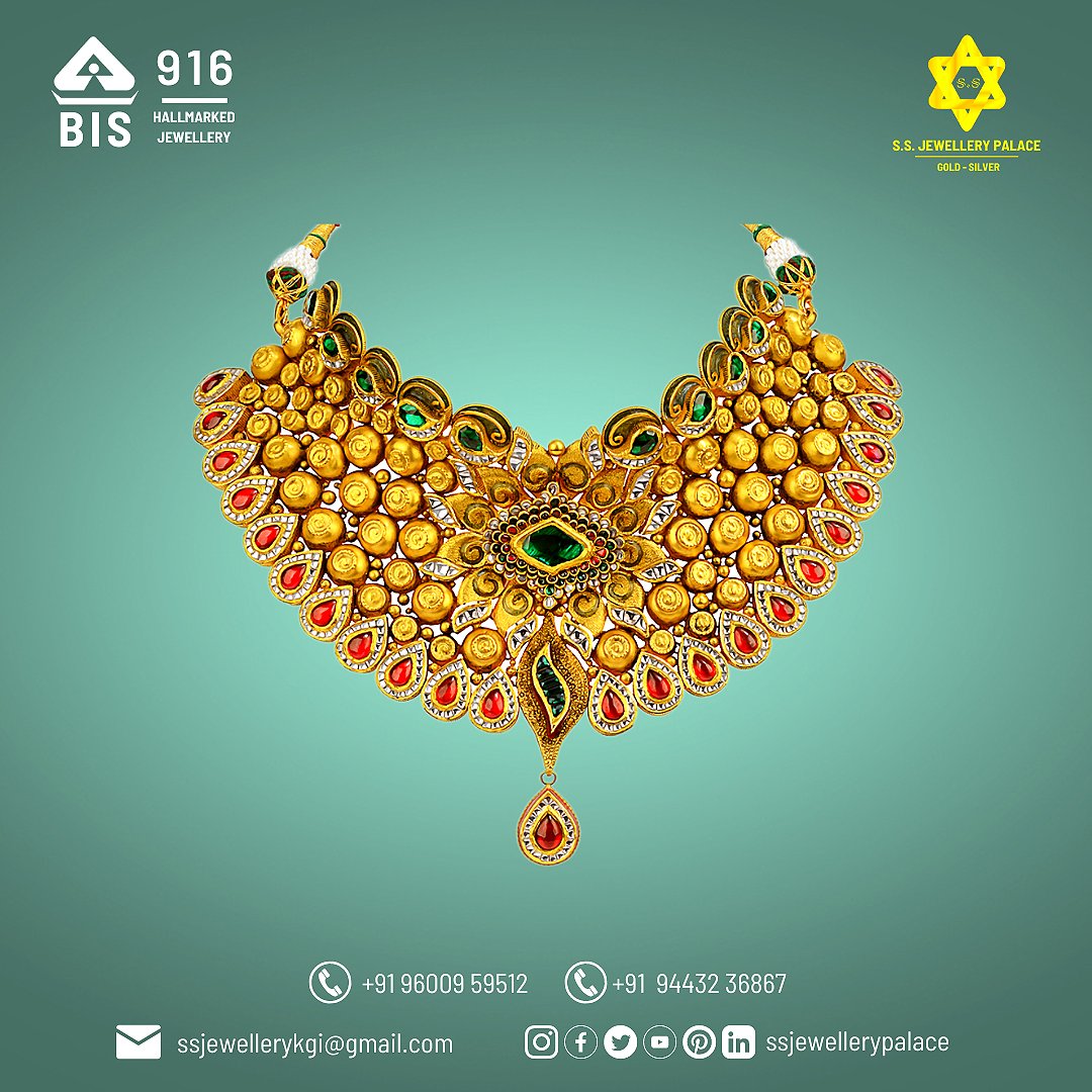 SSJewellery_off's tweet photo. Our designs never go out of trend.
.
#necklace #designernecklace #jewelmakers #designerjewels #goldornaments #goldjewels #goldculture #jewellove #krishnagiri #ssjewellerypalace https://t.co/2yp86151eA