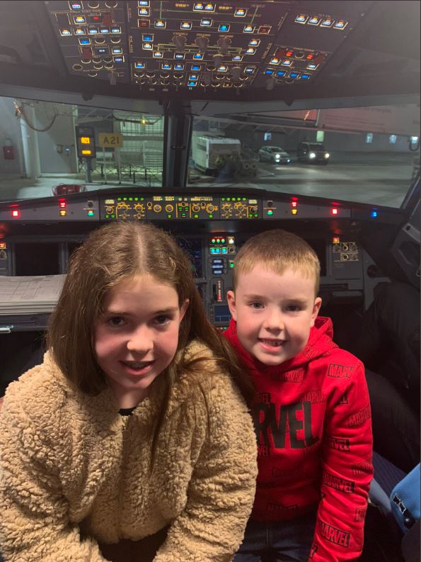 Two budding pilots on board @Vueling's service to Paris from Shannon! 👨‍✈️ 👩‍✈️

Fly direct to Paris on Mondays and Fridays with @Vueling ✈️ Learn more here: bit.ly/3H8q5Hv

📸 via Twitter [Healthcare_Emma]

#shannonairport #makingiteasy