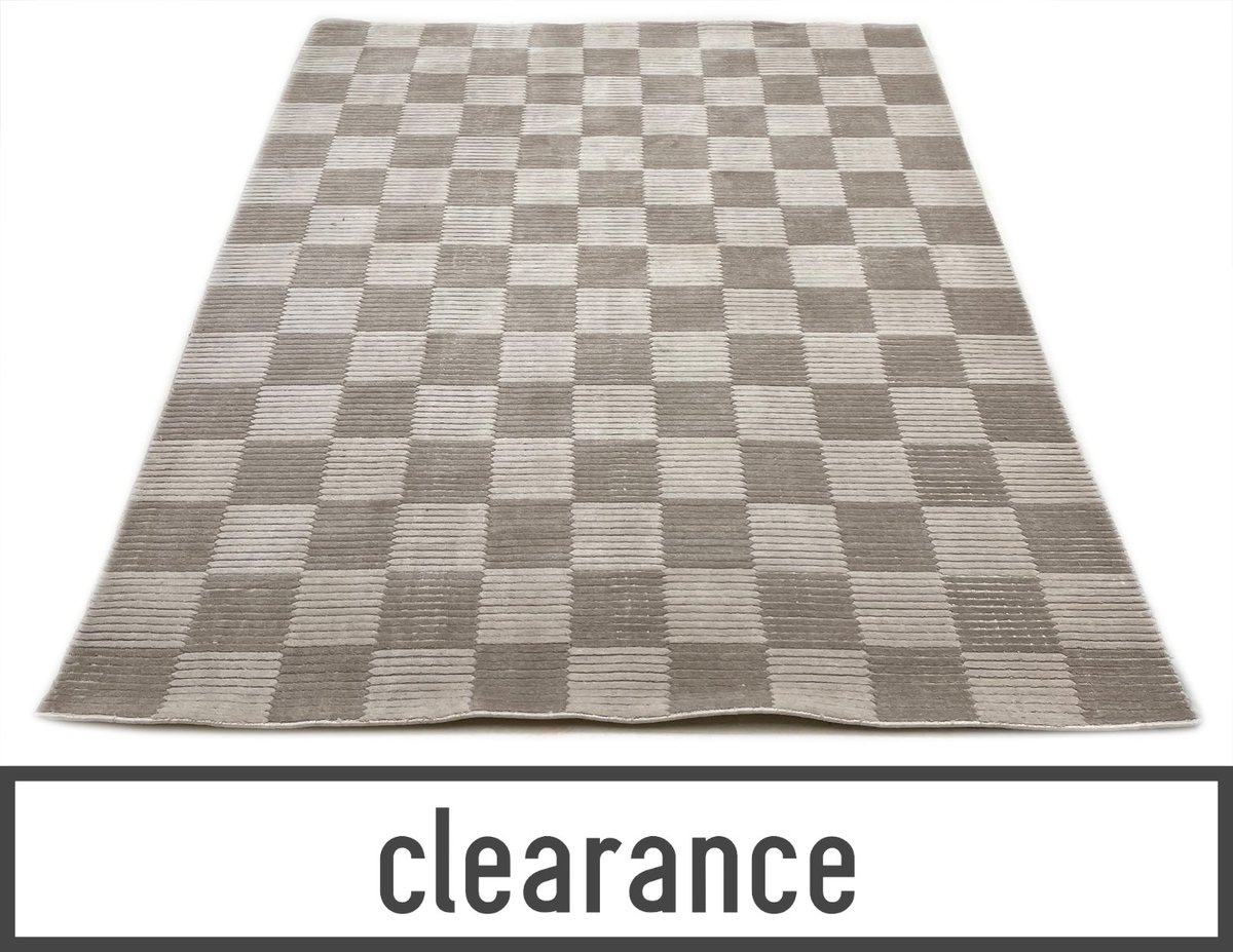 funkyrugs's tweet photo. 75% off our Square Lines Rug! | Hand knotted with New Zealand wool | For more great deals check out https://t.co/K0iJHFWY33 | With #Free UK Delivery.

#rugs #funkyrugs #sale #clearance #handknotted #woolrug #clearancerug https://t.co/a5k0NsjjjX