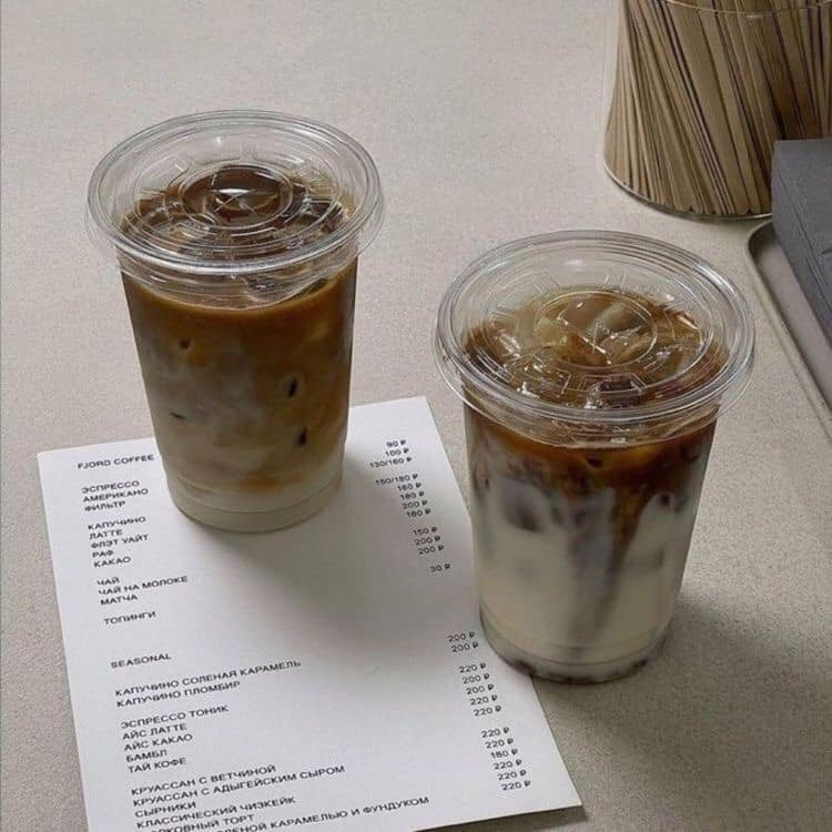 dearlybeloves's tweet image. iced coffee&amp;gt;&amp;gt;&amp;gt;&amp;gt;