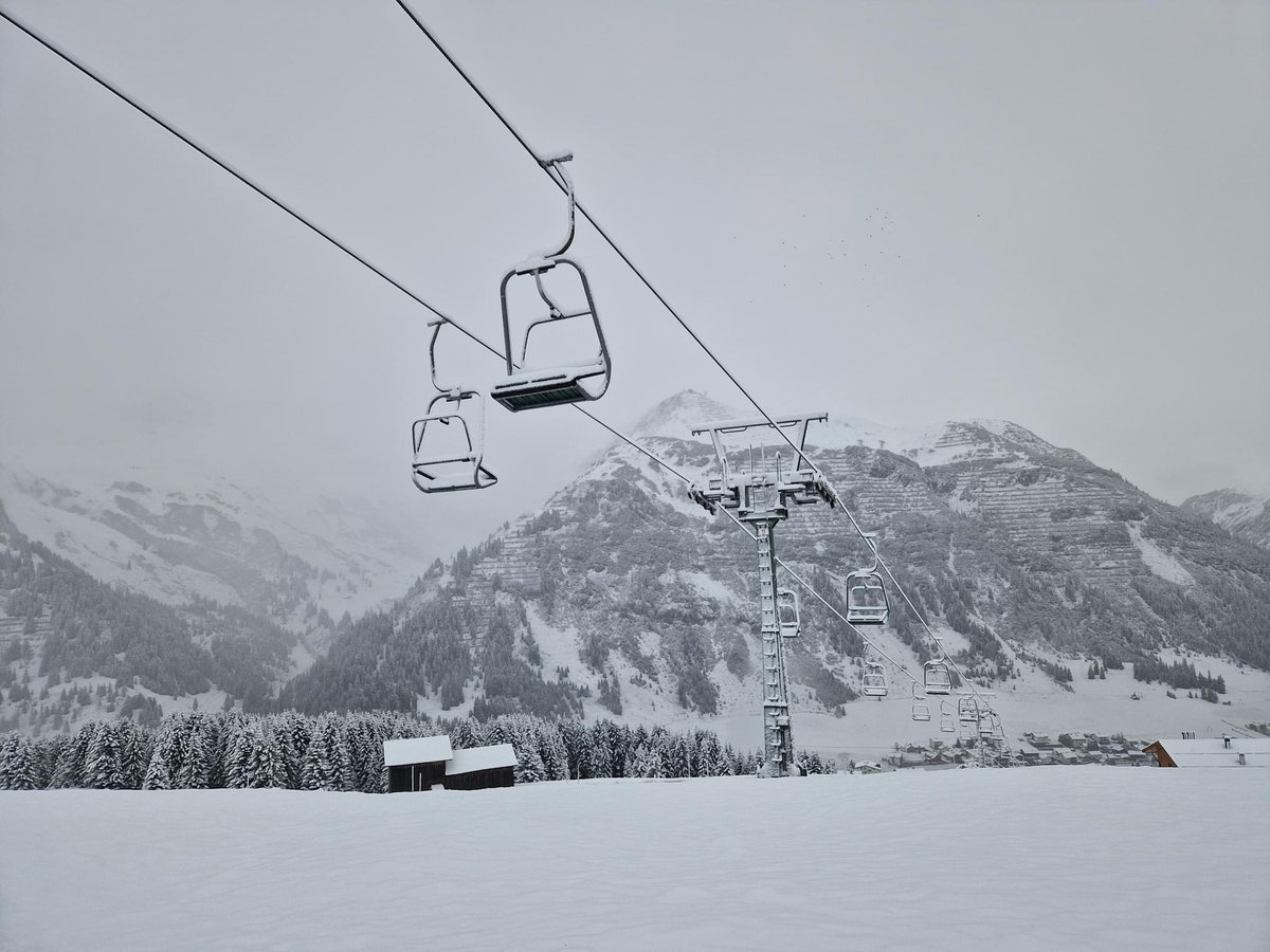 Lech Zürs am Arlberg tweet media