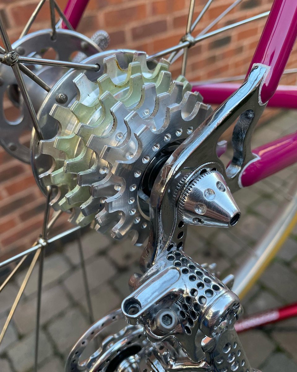 TheCampagKid's tweet image. Next part - the drillium RD, freewheel and QR. Started to look very period ‘70s tt. 😊