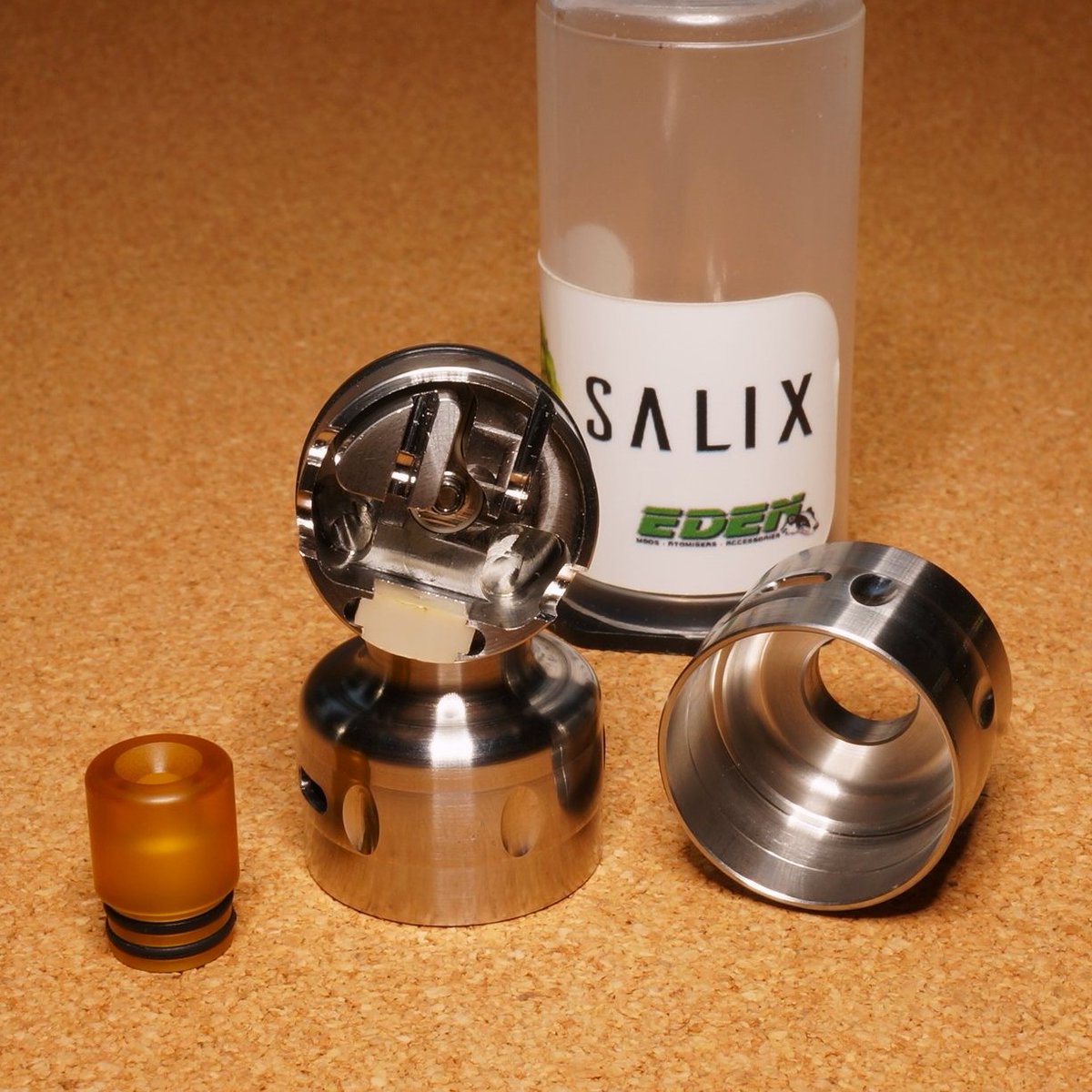 VAlphaline's tweet photo. お世話になっております。お取引いただいた「Eden Mods|Salix BF RDA + Slam cap set」は先程発送完了しました。到着まで今しばらくお待ちください。今後とも何卒よろしくお願い申し上げます。#EdenMods #EDEN #Salix #RDA #MTL #BF #HighEnd #Vape #vape好きな人と繋がりたい https://t.co/qwdPKEpxAn