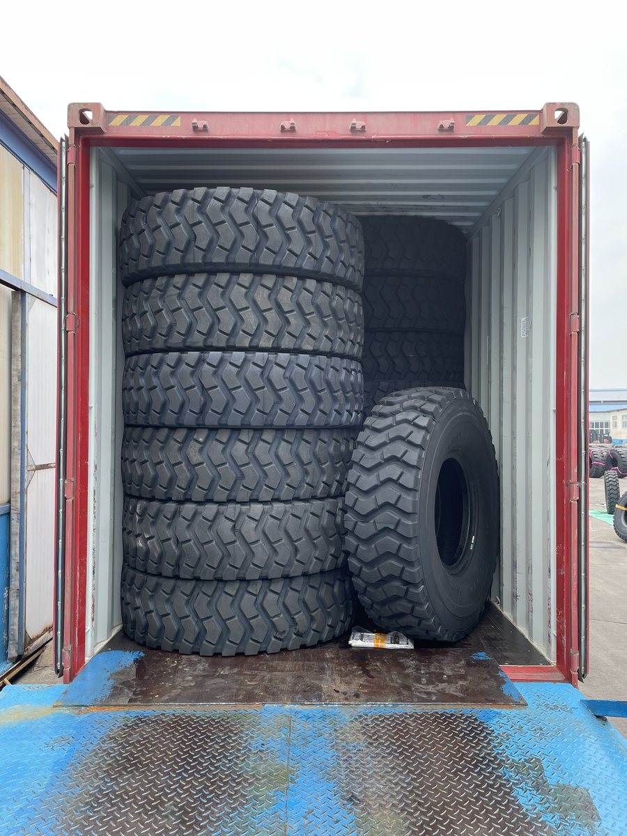 HANMIXTIRES's tweet photo. HANMIX Off-The-Road Radial Tyres (OTR), Earth Moving Tires.
Available Sizes: 14.00R20, 14.00R24, 16.00R24, 14.00R25, 16.00R25, 18.00R25, 17.5R25, 20.5R25, 23.5R25, 26.5R25, 29.5R25, etc.
Reliable quality, best service and fast delivery.
#HANMIX #TIRE #OTR #OTRTYRE #RADIALTIRE https://t.co/plPUCgLuyc