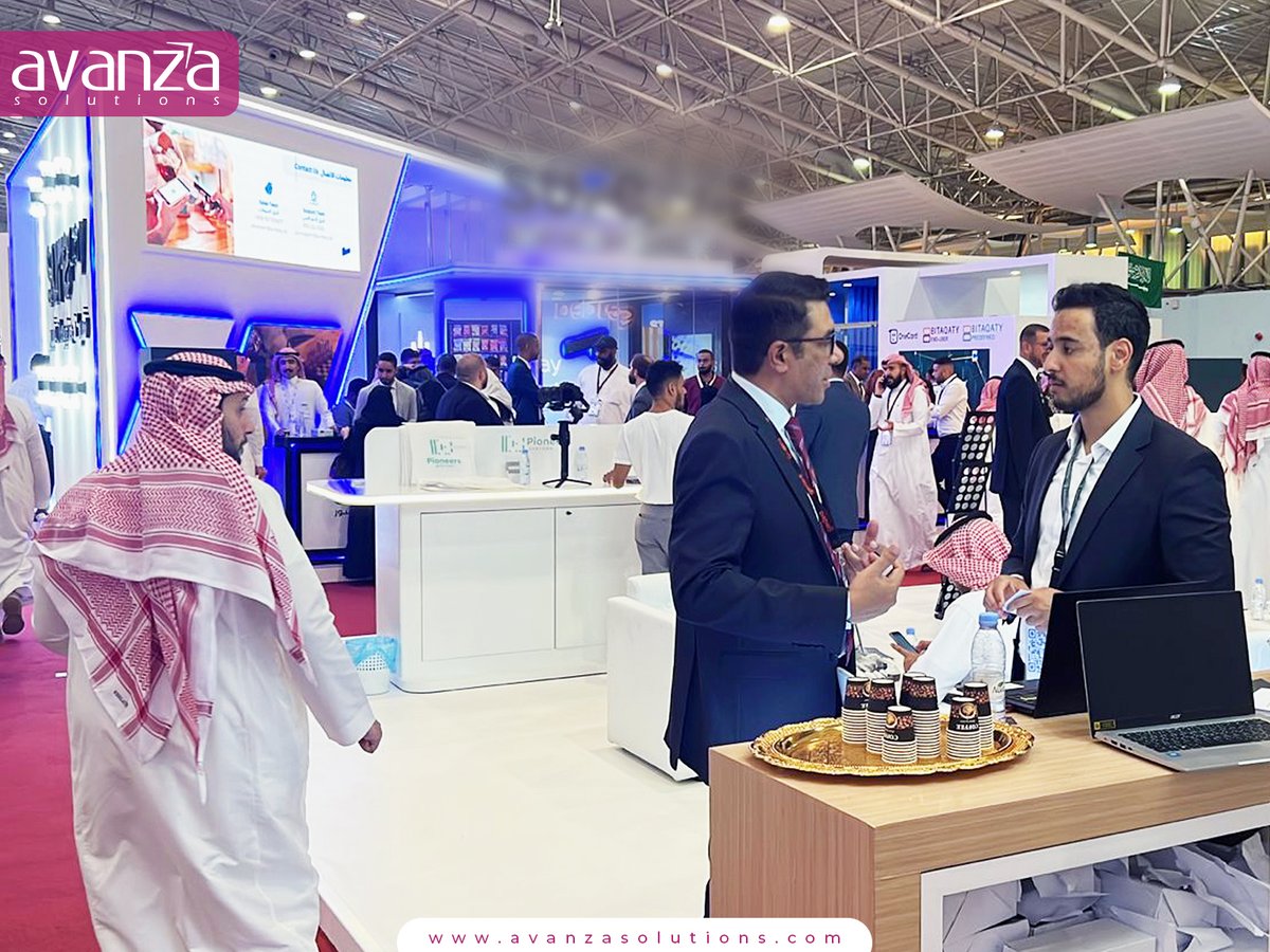 AvanzaSolutions's tweet image. #AvanzaSolutions at @seamlessMENA 2022, where all #technology providers discussed the #digitalprogression. Avanza&apos;s CEO, Omer Khan &amp;amp; Group Head of Sales ME, Muhammad Aftab, had conversed, collaborated, &amp;amp; networked with #techprofessionals leading #SaudiArabia&apos;s digital disruption.