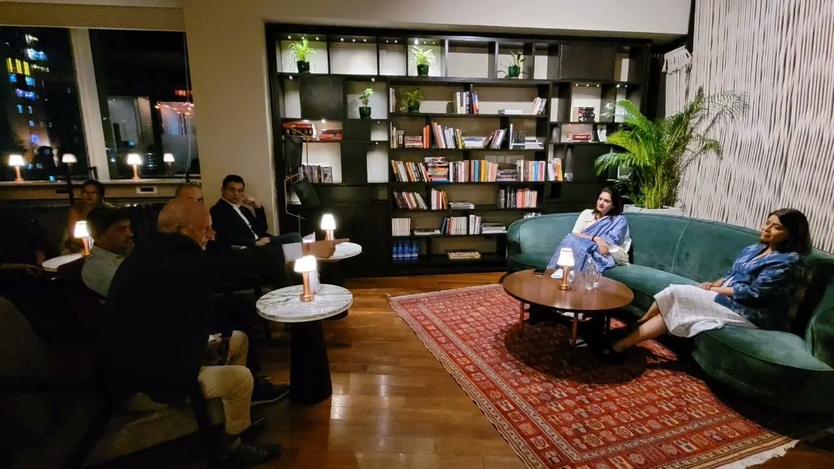 Priyanka_Office's tweet photo. Smt. @priyankac19 in conversation with @anuradhasays ji at @TheQuorumClub in mumbai on the fluid nature of politics and how Shiv Sena is remaking itself even as it stays true to its heritage. https://t.co/wrGBSssxNH
