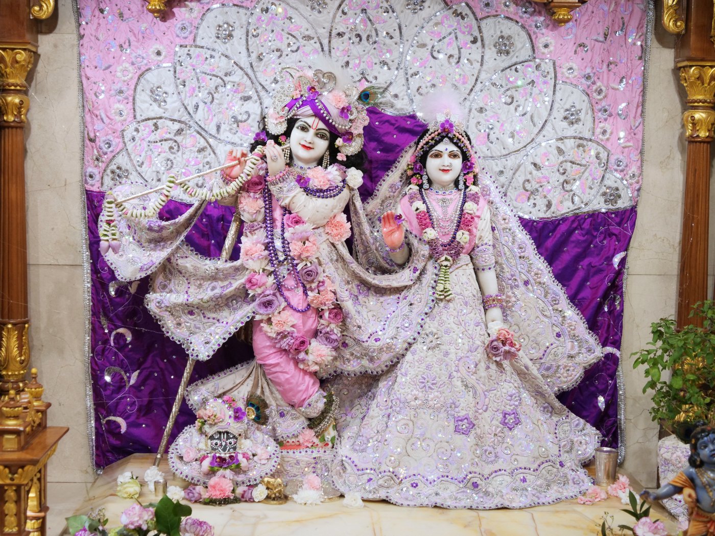 ISKCON London Radha-Krishna Temple on Twitter: ISKCON London Radha-Krishna Temple on Twitter: