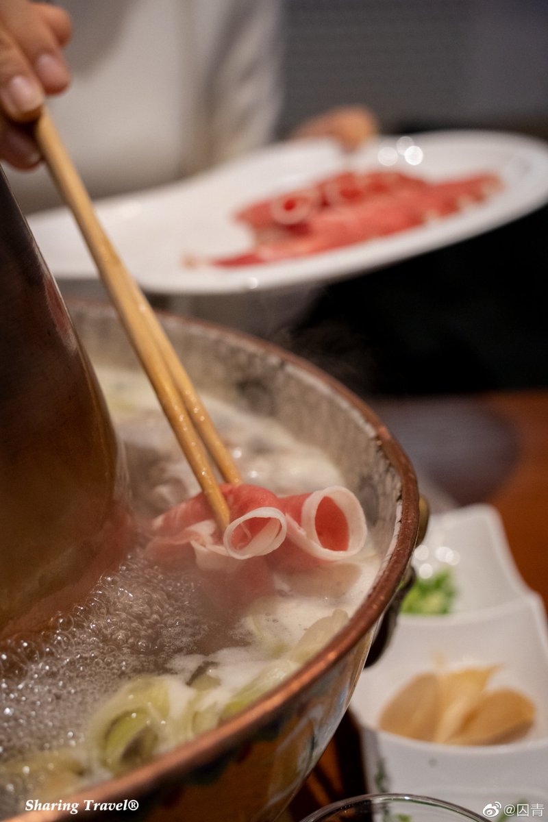 Sharing travel on Twitter "RT TripInChina Xiamen's hot pot."