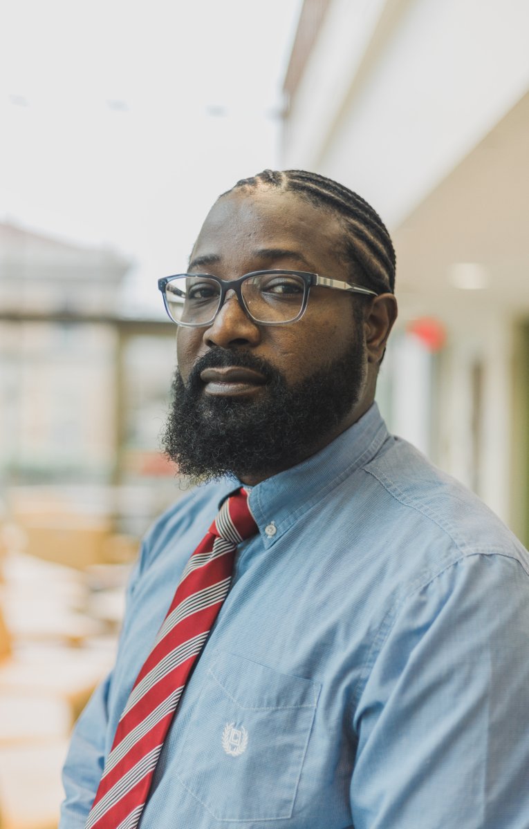 This year's winner of the LIFE Outstanding Alumni Award is UM alumnus Alvin Thomas @Dr_AT758, now at the University of Wisconsin–Madison @UWMadison. Congratulations! Go to his lab website thomaslab.humanecology.wisc.edu to find out more about his important work!