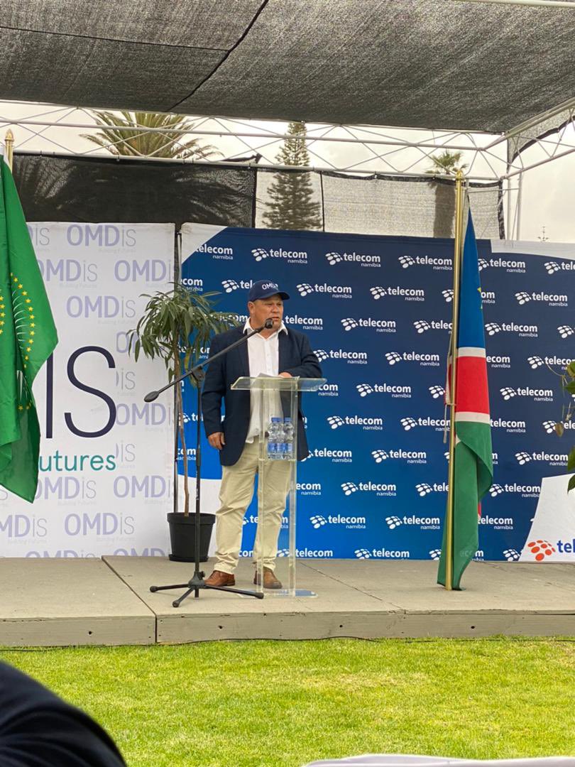 ceotelnam's tweet photo. With this #fiber project, #Oranjemund will have the cheapest #fiber services in the whole country come 2023! This is what happens when private sector and public sector works together! Thank you #OMDiS for making it happen. 🤜🏾🙏🏾 #4IR https://t.co/zyGJ6RuUbt