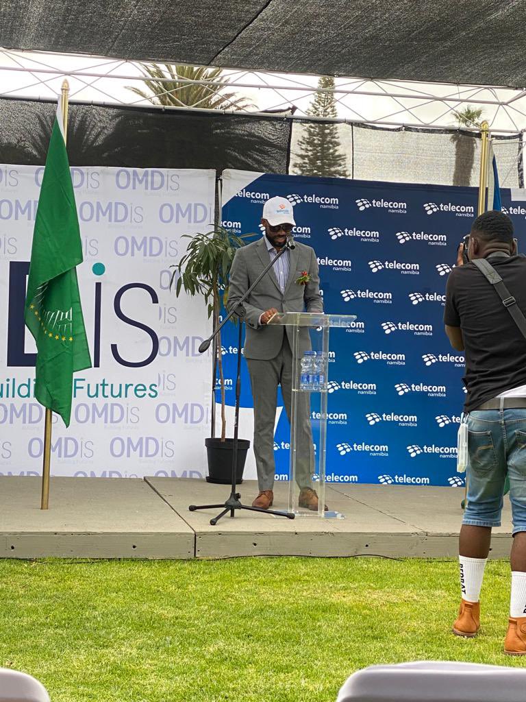 ceotelnam's tweet photo. With this #fiber project, #Oranjemund will have the cheapest #fiber services in the whole country come 2023! This is what happens when private sector and public sector works together! Thank you #OMDiS for making it happen. 🤜🏾🙏🏾 #4IR https://t.co/zyGJ6RuUbt